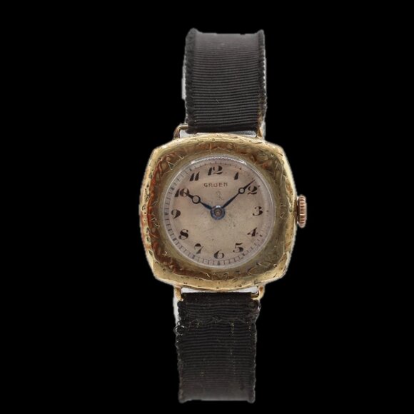 Vintage Gruen Cushion Art Deco Ladies Mechanical Wristwatch Swiss Gold FIlled main image 4